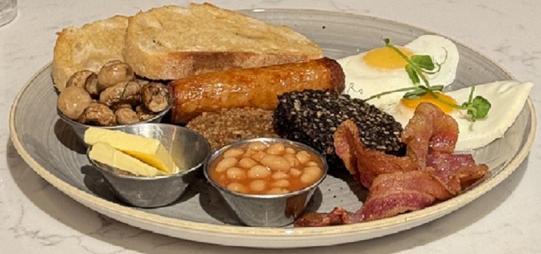 https://thebedford.ie/wp-content/uploads/2025/10/Bre3akfast-768x361.jpg